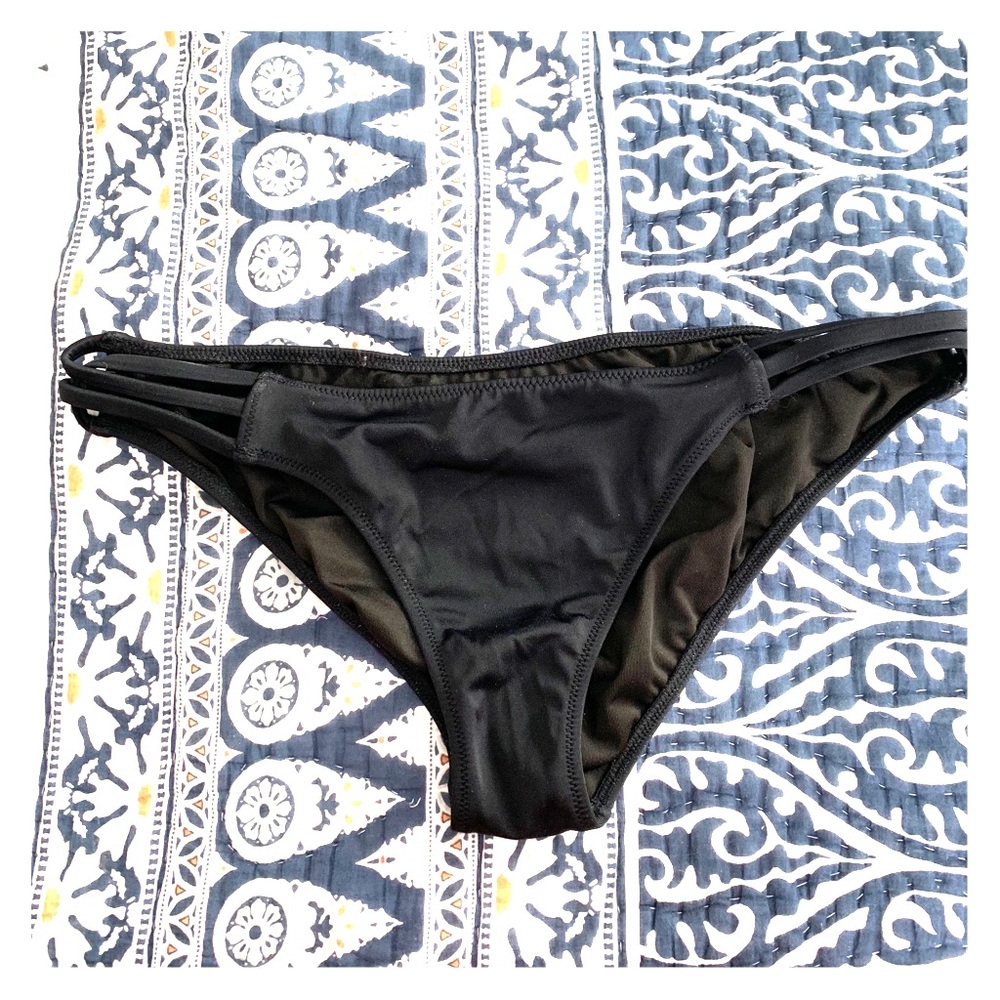 Victoria’s Secret bikini bottom